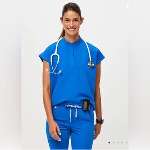 Figs Rafaella oversized Scrub Top Blue Zamora joggers sz xxs royal blue po 2051